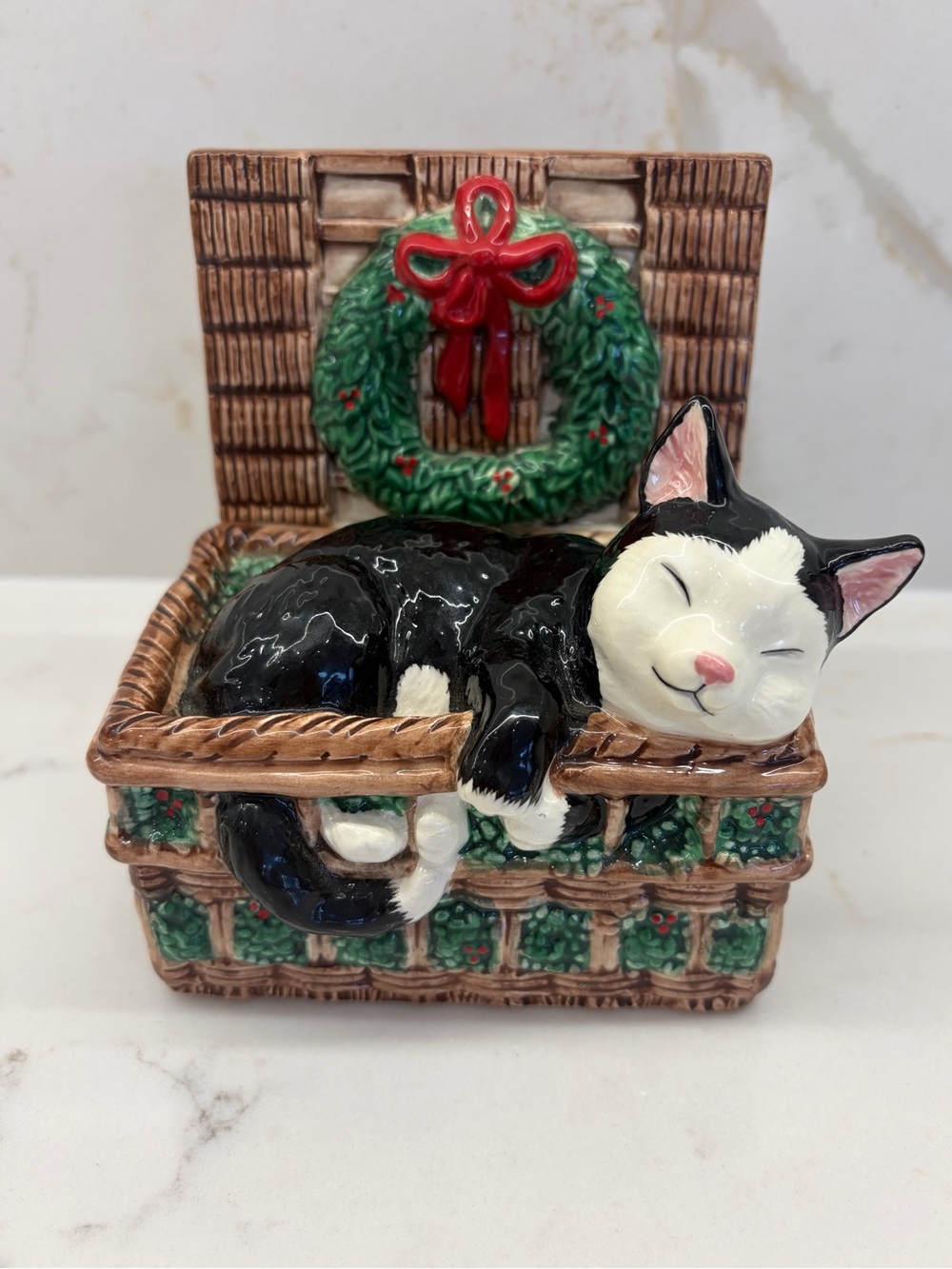 Vintage Schmid Gallery Musical Collectibles  Sleeping Kitty in Christmas Basket
